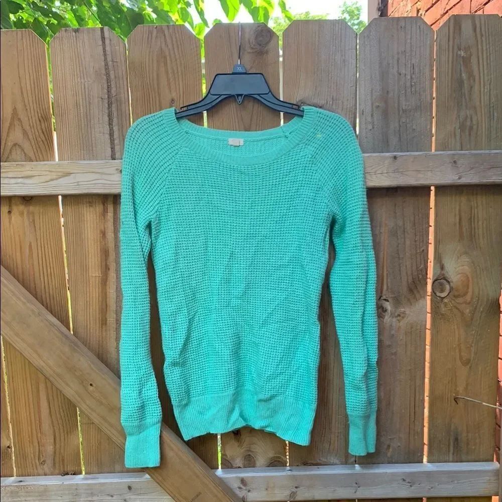 J. Crew Green Crew Neck Sweater Lightweight Knit